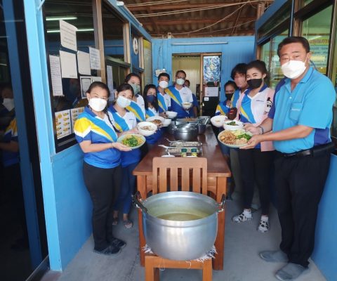 AUN GROUP ราดหน้าพาอร่อย